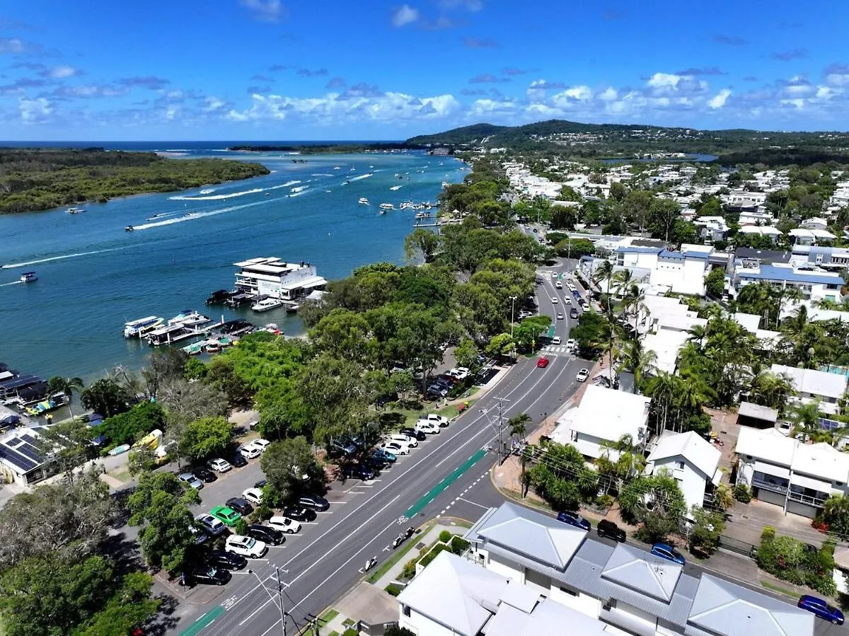 Coastal Modern 3 Bedroom Townhouse Noosaville Apartment